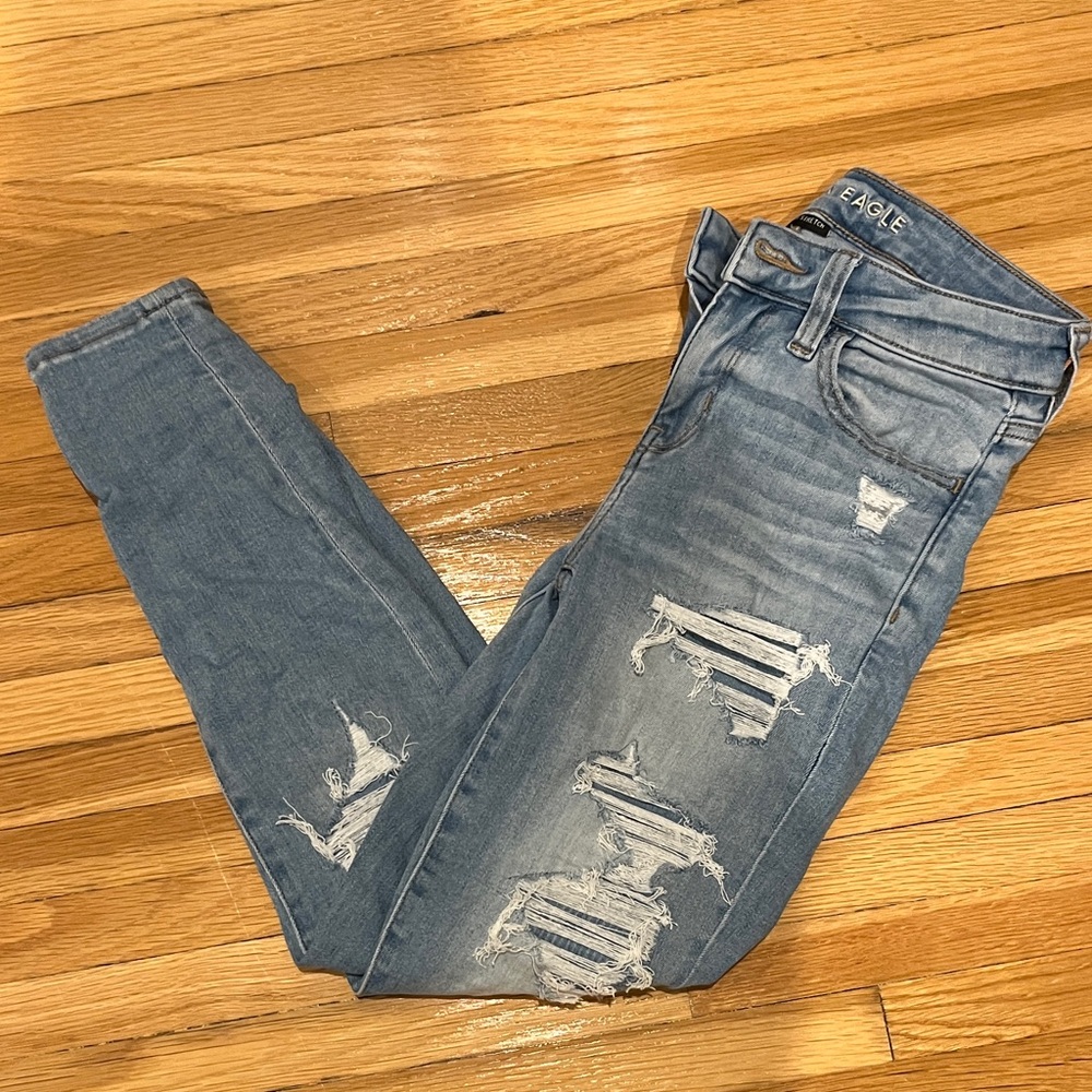 American Eagle Outfitters Light Blue Ripped Skinny Jeans